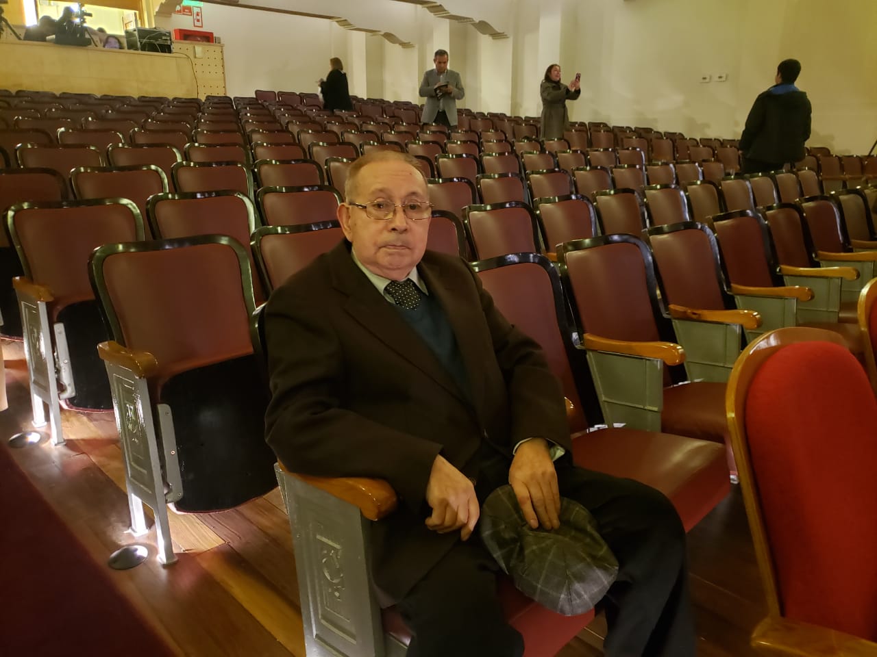 Joaquín Jiménez relata una vida ligada al “Cine Cervantes” como proyeccionista