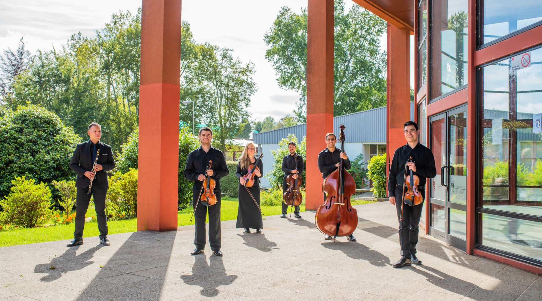 Orquesta de Cámara de Valdivia y Tryo Teatro Banda presentarán vía streaming función desde el Teatro Regional Cervantes