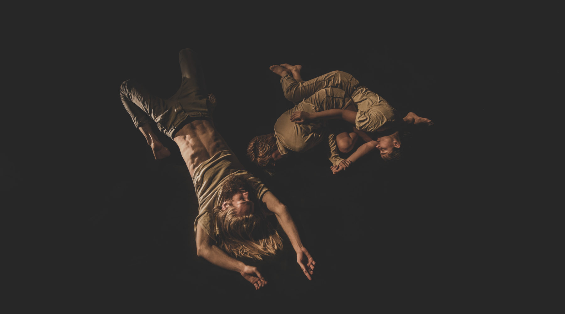 Compañía española HURyCAN presentará la puesta de danza contemporánea”tuS extremoS”