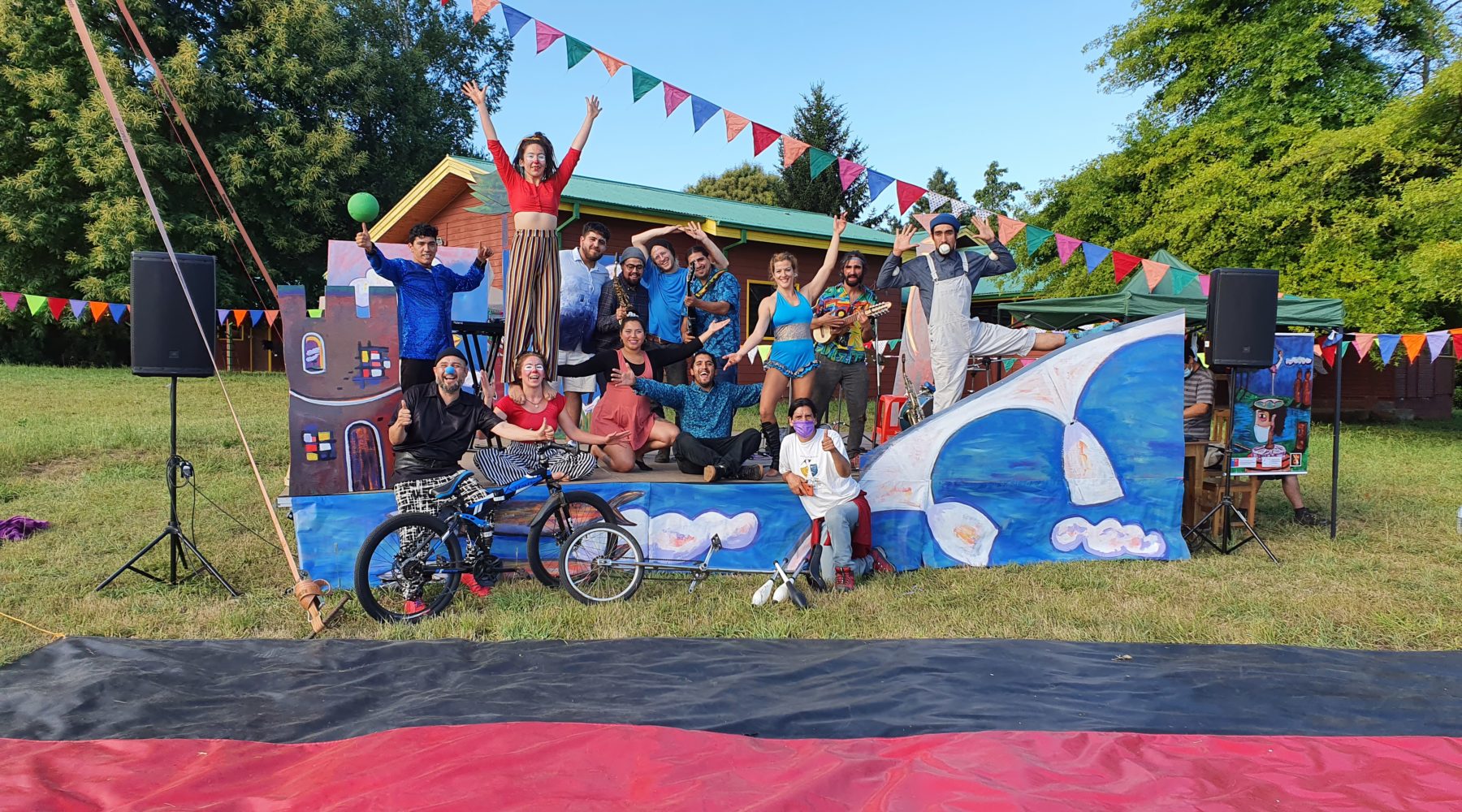 Compañía Newen Sur Circus realizará presentaciones en residencias de Los Ríos