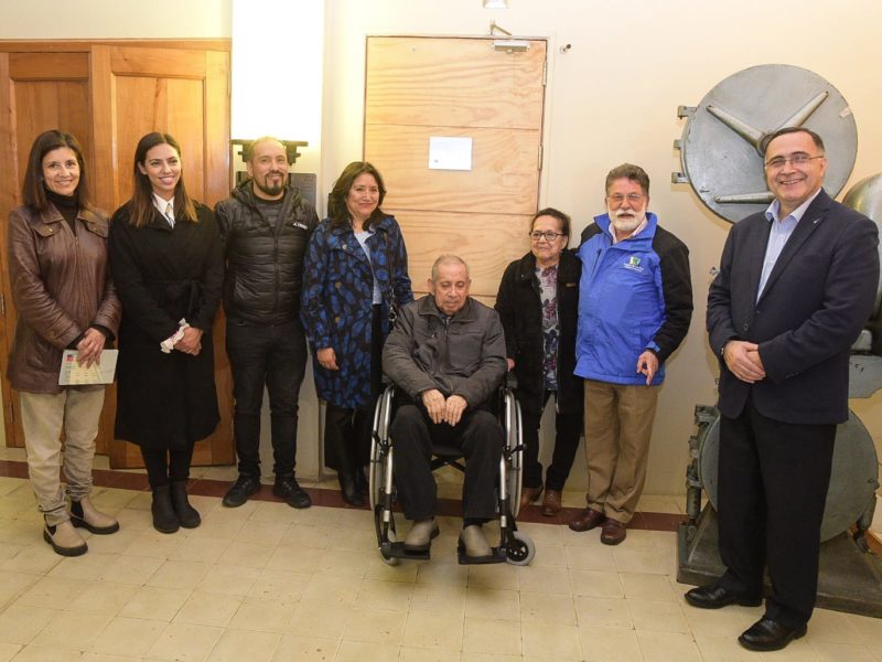 Labor de ex proyeccionista Joaquín Jiménez fue reconocida en el Teatro Regional Cervantes