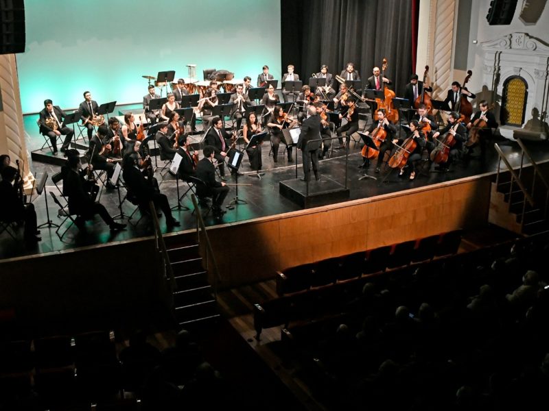 Orquesta Filarmónica de Los Ríos alista concierto en el Teatro Regional Cervantes