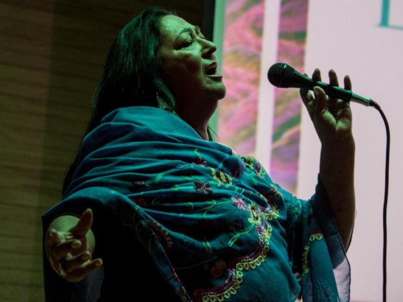 Destacada cantante argentina llega al Cervantes con motivo de la conmemoración del Día Nacional de Los Pueblos Indígenas
